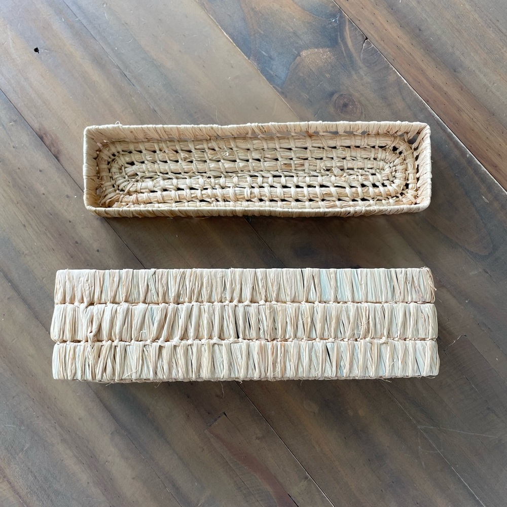 Unique Grass Rectangle Box - Picture 3 of 8